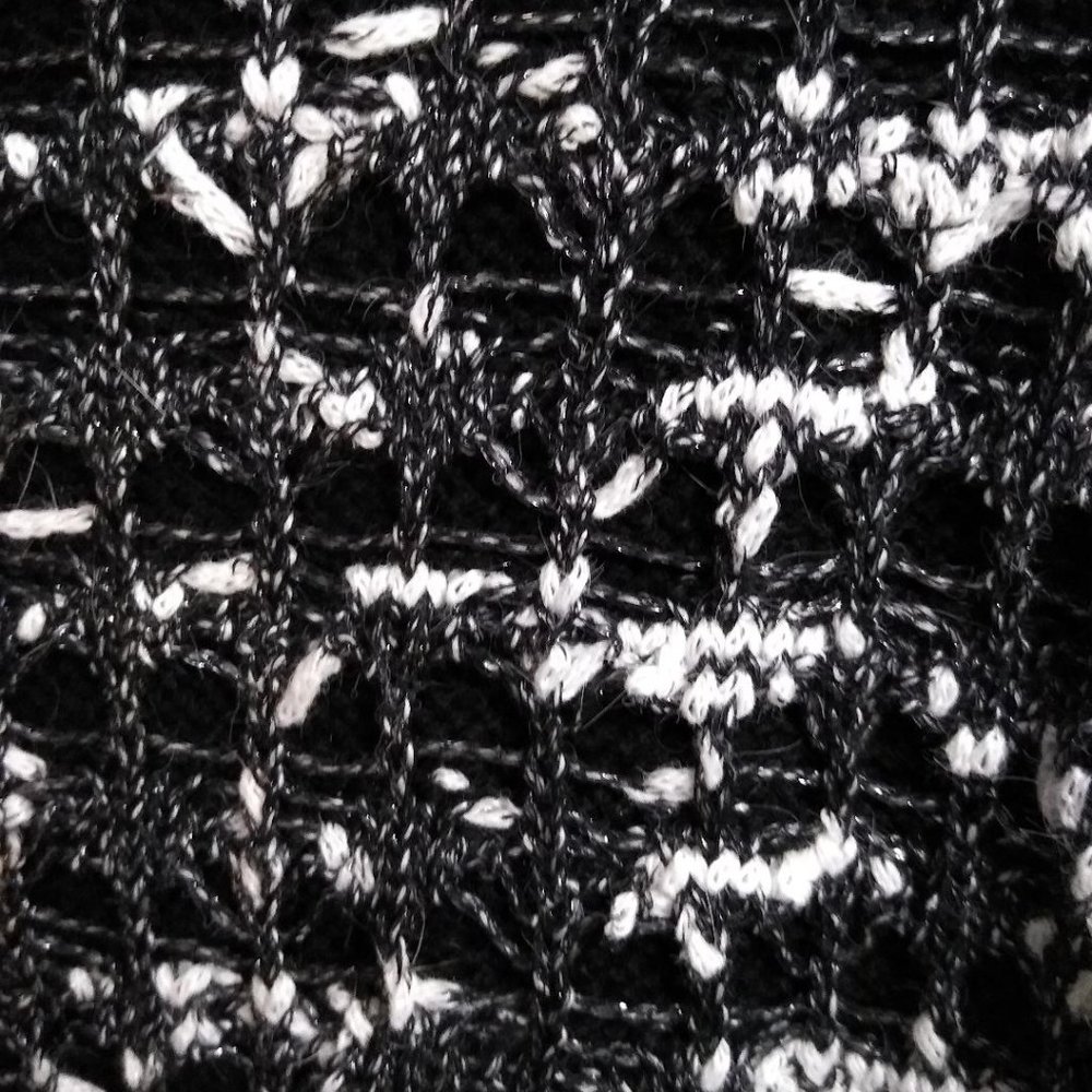 FoxieDox NWT Large black and white duster cardigan sweater PTP approx 25” - Picture 8 of 9
